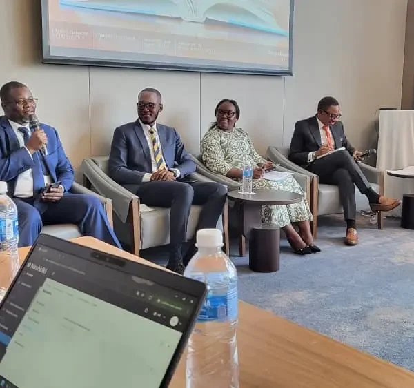 RDC : une table ronde citoyenne à Kinshasa décortique les…