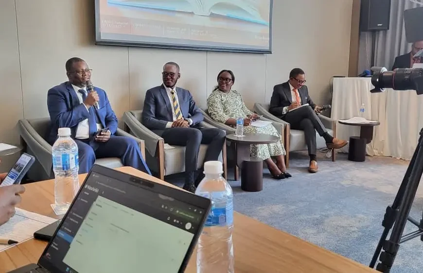 RDC : une table ronde citoyenne à Kinshasa décortique les…