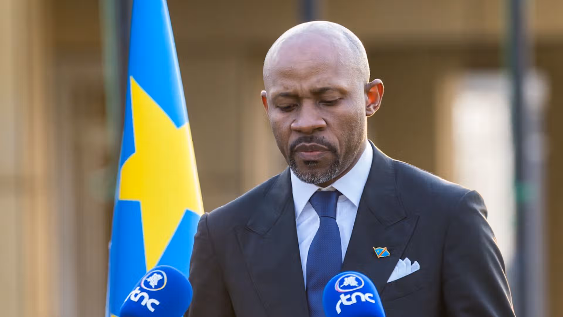 Après le retrait du M23 à Uvira, le gouvernement met en place des mesures d&rsquo;urgence pour restaurer l&rsquo;autorité de l&rsquo;État