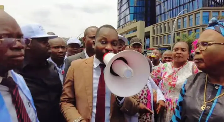 Non-paiement de la paie complémentaire des agents du secteur de…