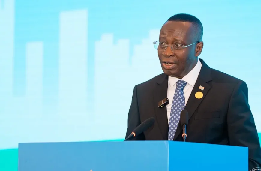 Makutano Talk : Daniel Mukoko Samba présente les 52 projets…