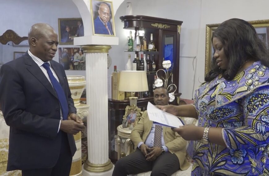 RDC : le gouvernement durcit le contrôle…